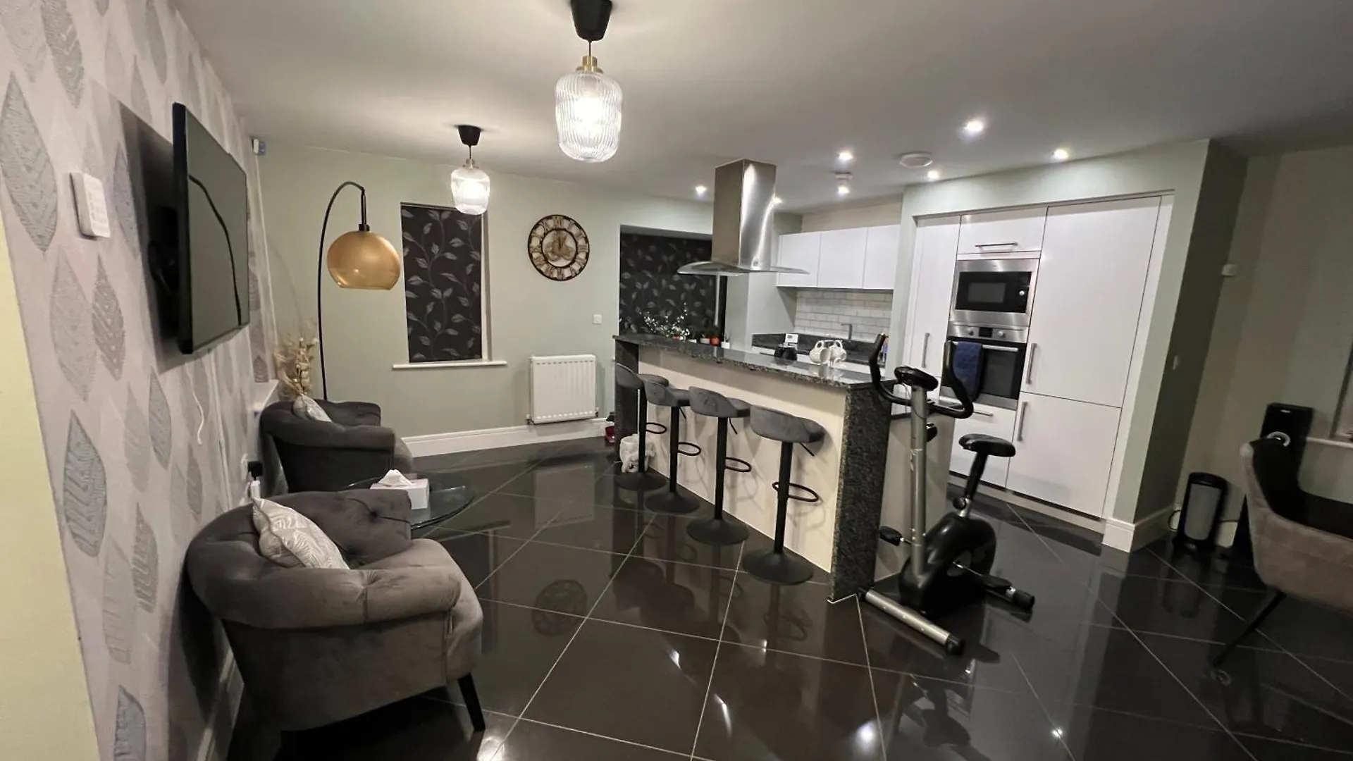 Spacious King Size Room Detached House Free Wifi Free Parking Sheffield